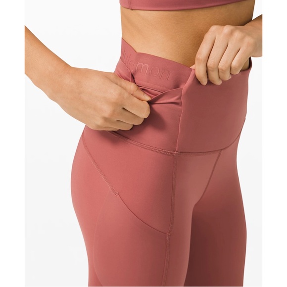 Lululemon Fast & Free SHR Tight 25” Elite - Picture 4 of 9